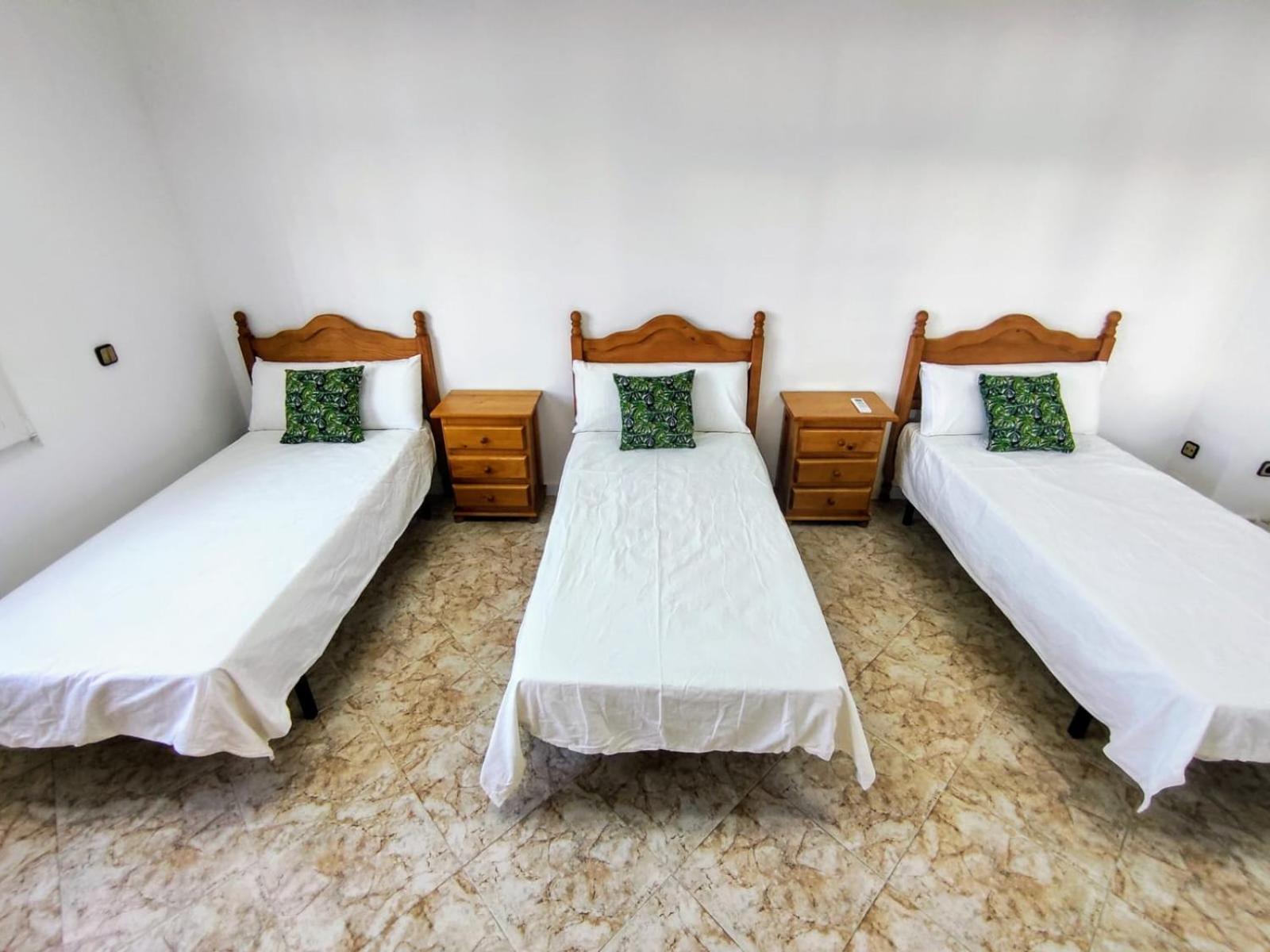 Preciosa Villa Para Grupos Grandes Con Piscina Y Bbq Casarrubios del Monte Habitación foto